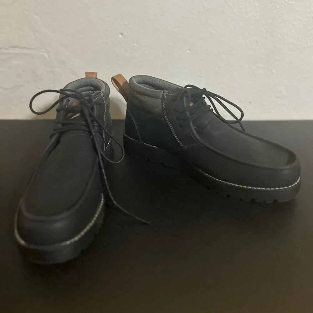 Original weatherproof vintage men’s boots size 11 M